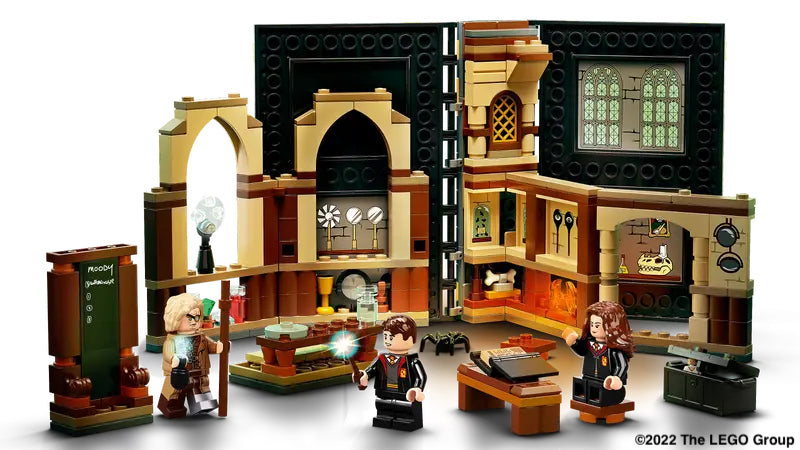 LEGO® Hogwarts™ Moment: Verteidigungsunterricht 76397